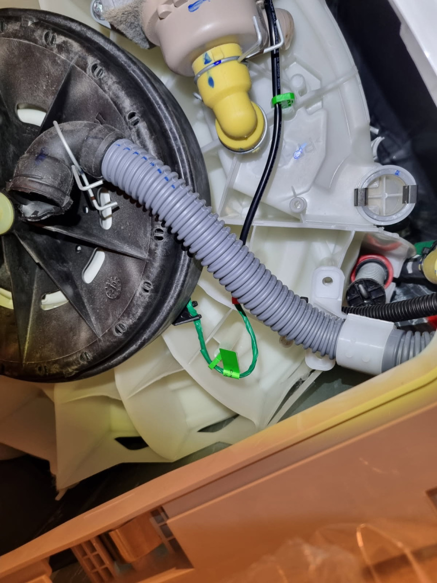 Fisher & Paykel Top Load Washing Machine Drain Hose Replacement in Armidale